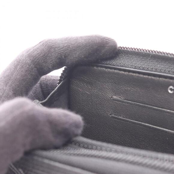 CHANEL Black Leather Wallet - Picture 7 of 11